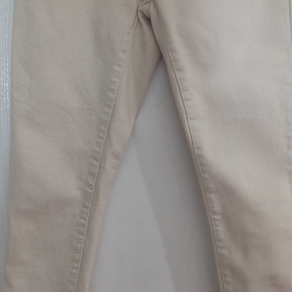 Zara Women's Cream Skinny Jeans - Picture 4 of 10